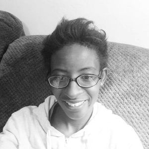 Meet your Posher, Deondria